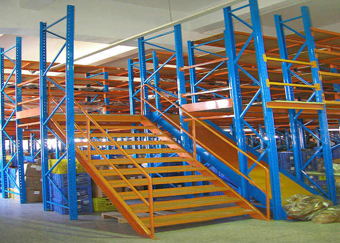 Lớp nhà kho công nghiệp đa cấp sàn kệ mezzanine cho nhà kho diện tích lớn