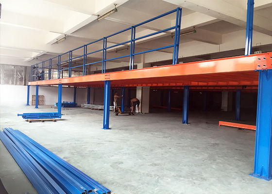 Lớp sàn trung tâm công nghiệp kim loại hạng nặng cho nhà kho / văn phòng