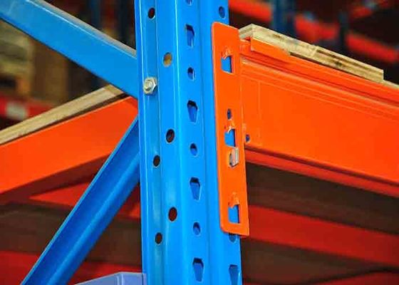Q235B Thép kho hàng hạng nặng Cửa hàng lưu trữ với ván gỗ dán