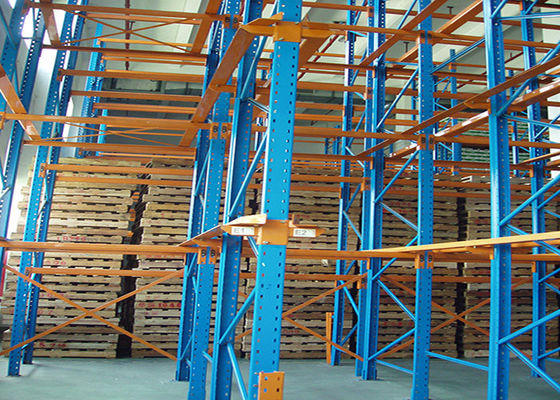 Lái xe trong thép công nghiệp kho hàng giá đỡ với bột lớp phủ sơn kết thúc