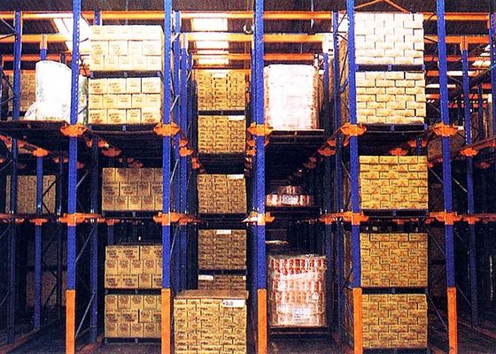 Động lực hạng nặng trong giá đỡ pallet 1000-4000kg/level Cửa hàng thép công nghiệp