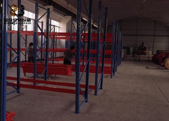 Tối đa 4500kg mỗi cấp năng lượng được phủ 2000-6500 mm cao racking uprights