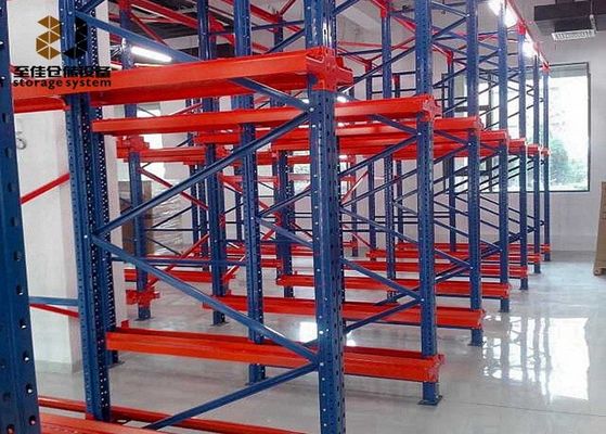 Các hệ thống kệ lưu trữ công nghiệp có lớp phủ điện